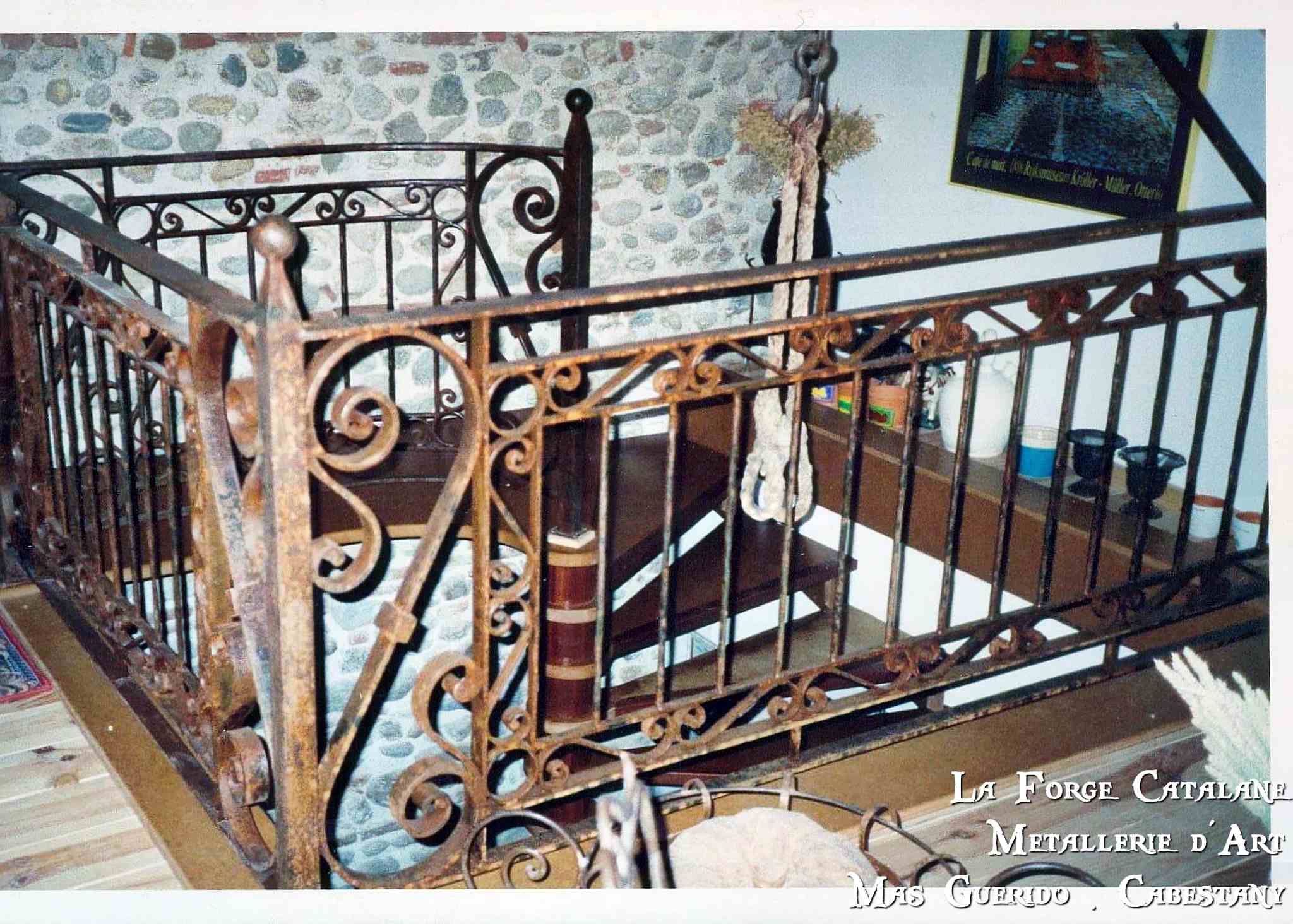 Garde corps ouvrage volutes rouille forge catalane.jpg